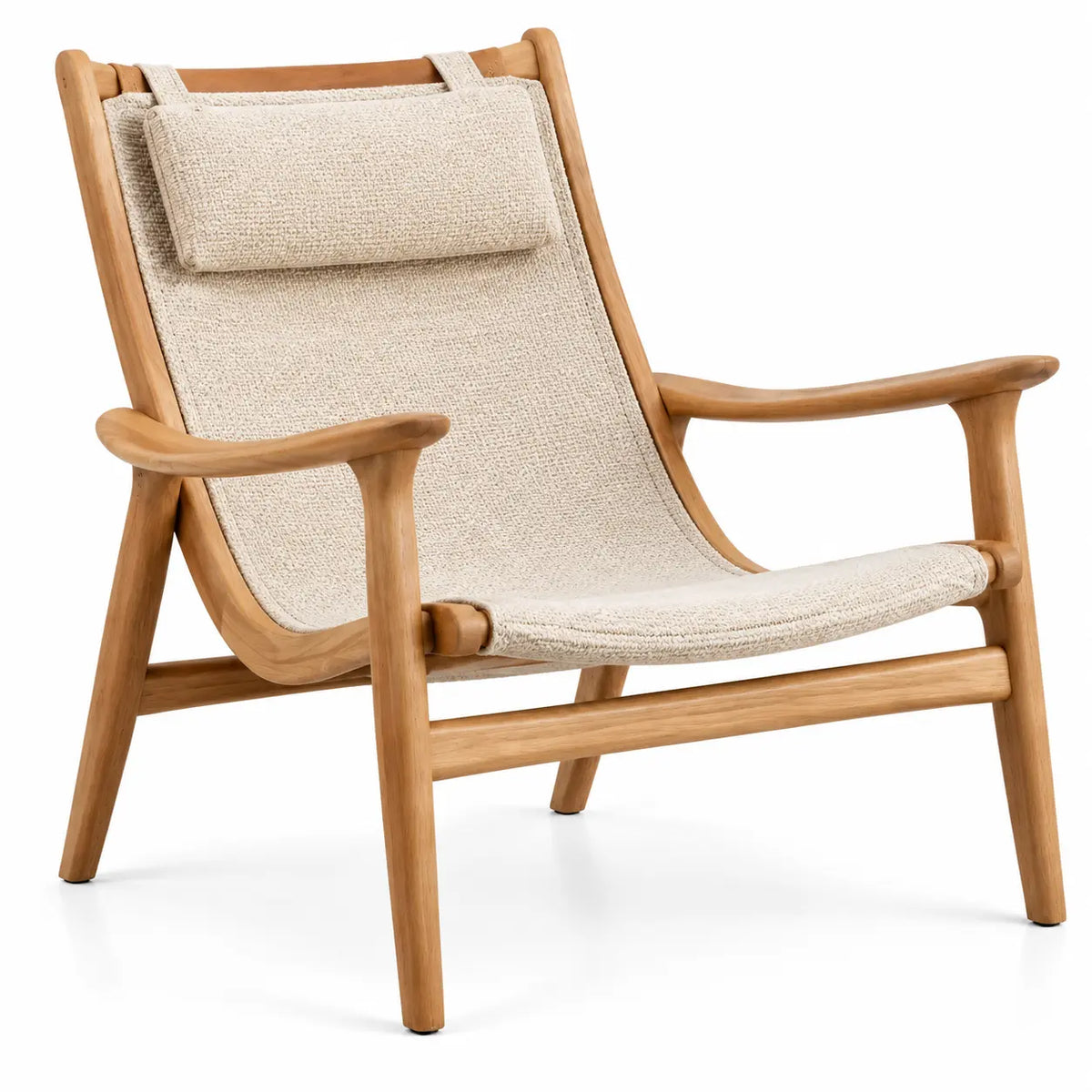 Fauteuil beige à assise suspendue et structure apparente