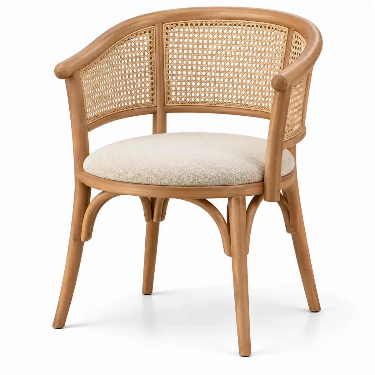 Chaise beige à dossier tressé enveloppant et assise ronde claire
